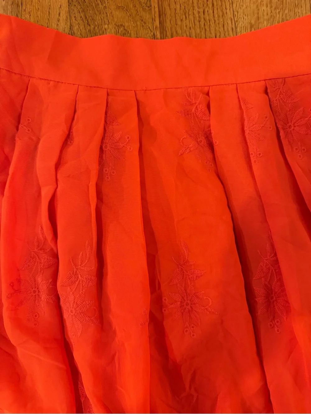 🌼 4/$13 - Eva Mendes Skirt
